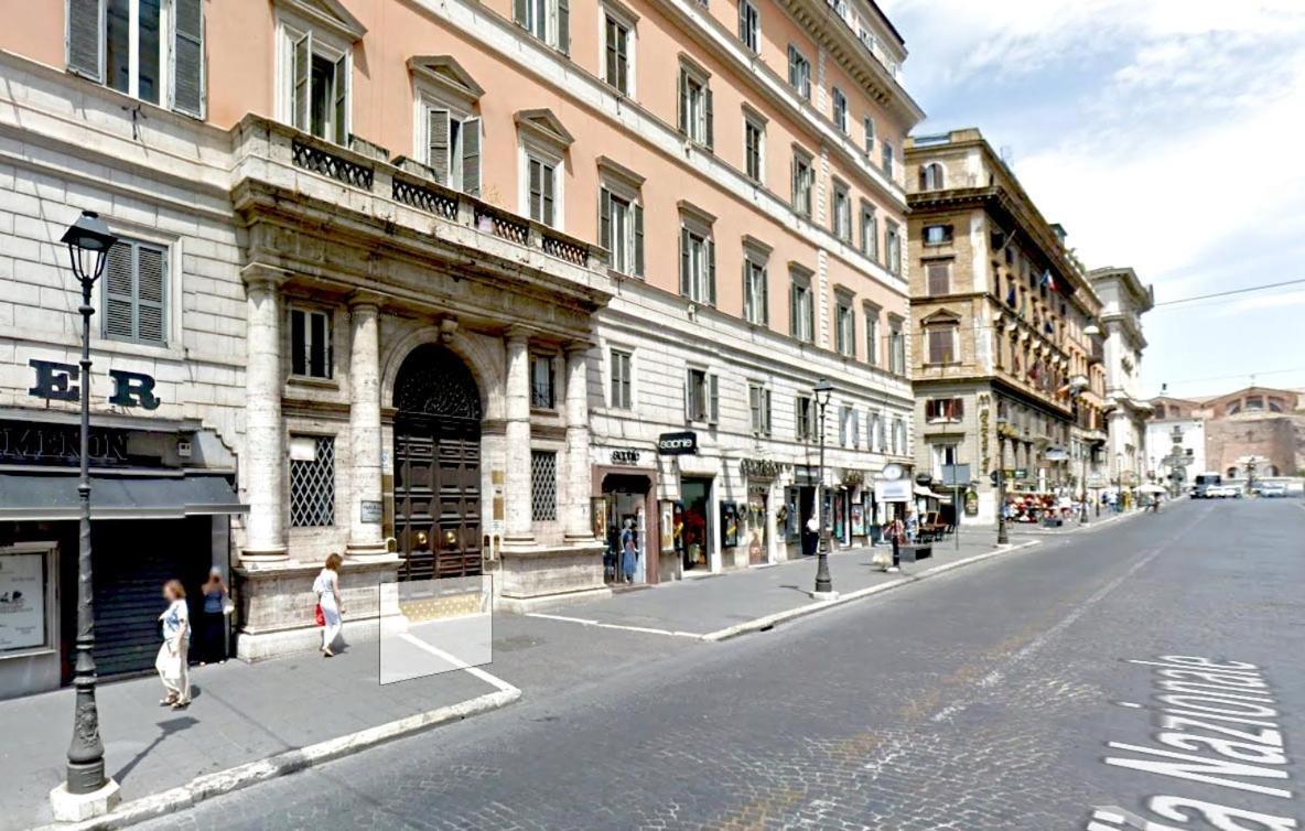 White House In Rome — Photos 3