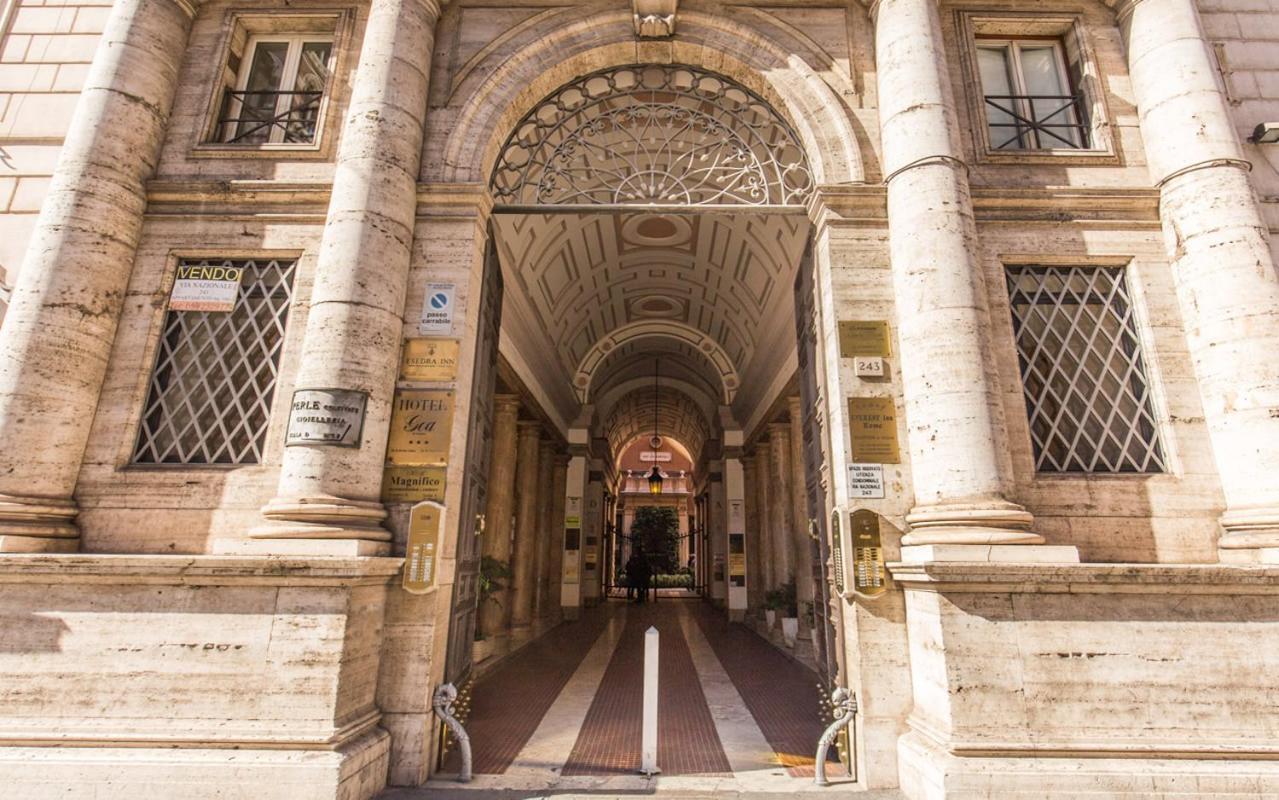 White House In Rome — Photos 2
